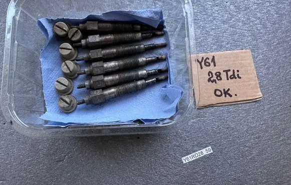 Nissan Patrol Y61 Spark plug 110654P400 11066V7205