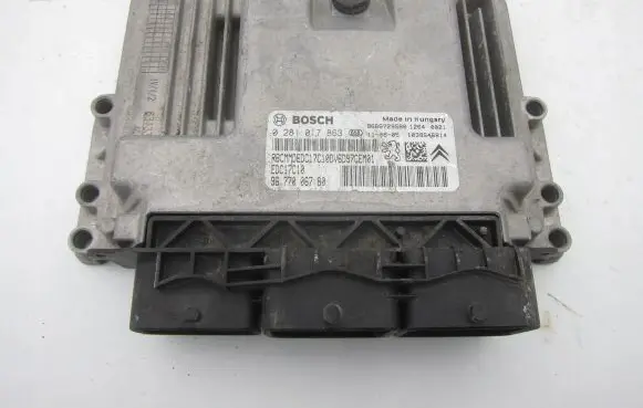 Peugeot Partner Engine control unit/module 9677006780