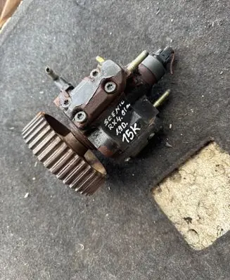 Renault Scenic RX Fuel injection high pressure pump 7700111010 0445010018