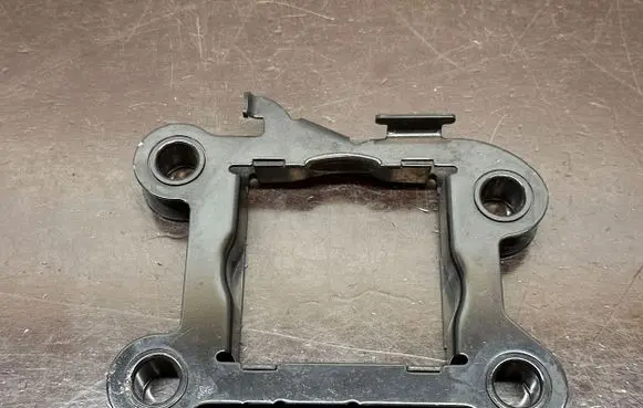 Citroen DS5 Front bumper mounting bracket 9800655380