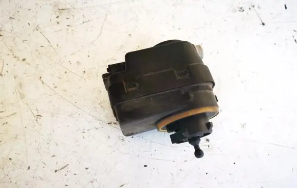 Peugeot 406 Headlight level adjustment motor 
