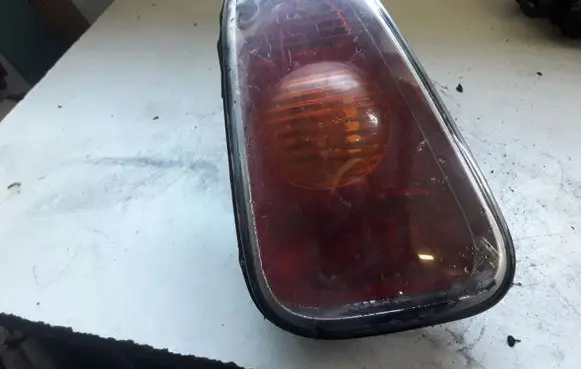 Mini One - Cooper R50 - 53 Rear/tail lights
