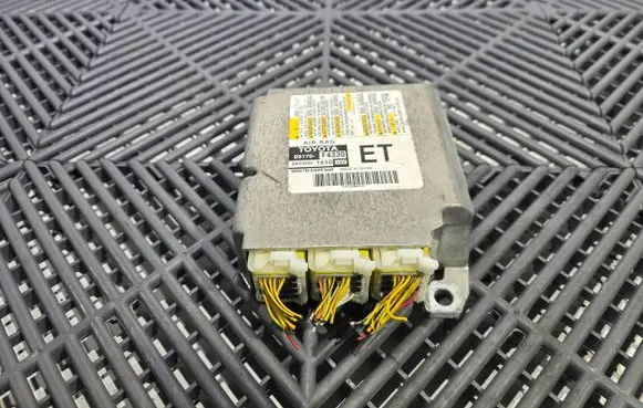 Toyota C-HR I Airbag control unit/module 89170F4330 2510001810