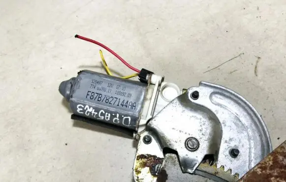 Front door window regulator motor