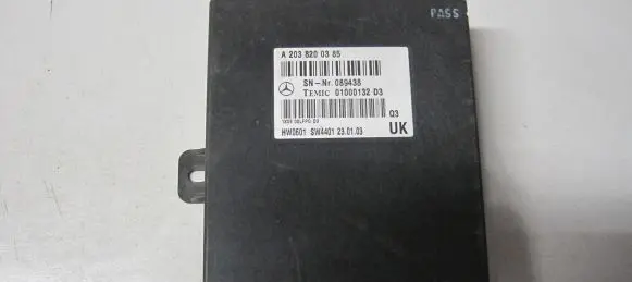 Mercedes-Benz SL R230 Voice control module A2038200385