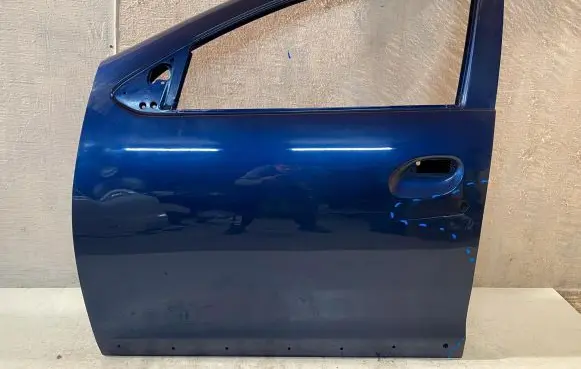 Dacia Logan II Front door