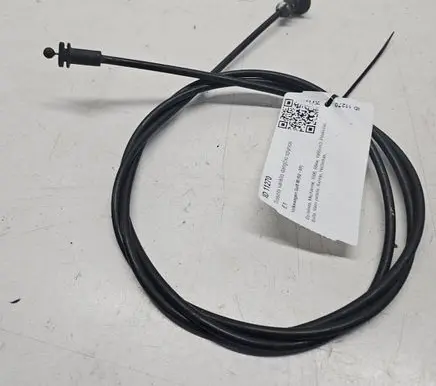Volkswagen Golf III Engine bonnet/hood lock release cable 