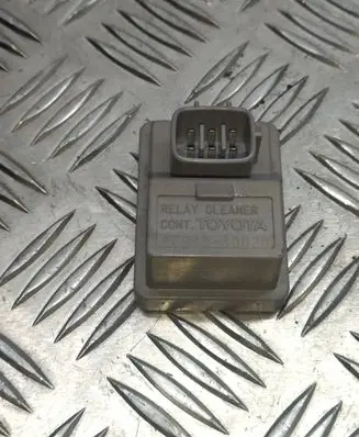 Lexus GS 300 350 430 450H Light washer relay 8594230020 8594258010