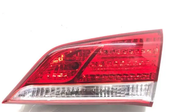 Hyundai i40 Rear/tail lights 92404-3Z300