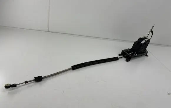 Volkswagen PASSAT B8 Gear shift rod 3q1713023n