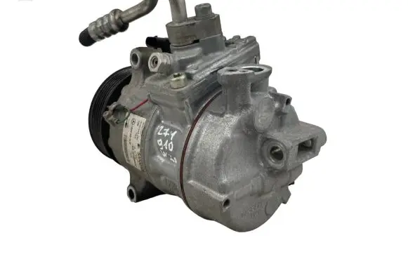 Mercedes-Benz C W205 Air conditioning (A/C) compressor (pump) A0008304400 01700909463
