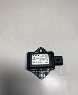 Audi A4 S4 B6 8E 8H ESP acceleration yaw rate sensor 8E0907637A
