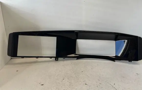 Opel Mokka B Radio/GPS head unit trim GE0068150 M0U023628