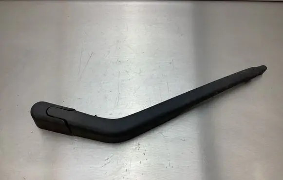 Toyota Yaris Rear wiper blade arm 