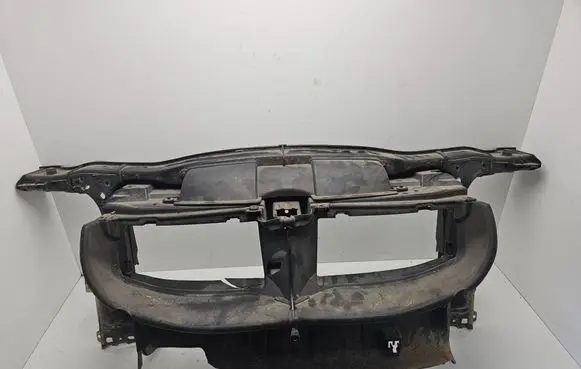 BMW 3 E90 E91 Radiator support slam panel bracket 