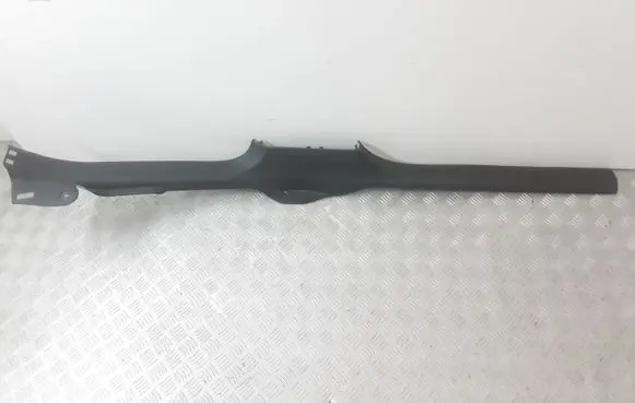 Volkswagen PASSAT B7 USA Front sill trim cover 561853371C