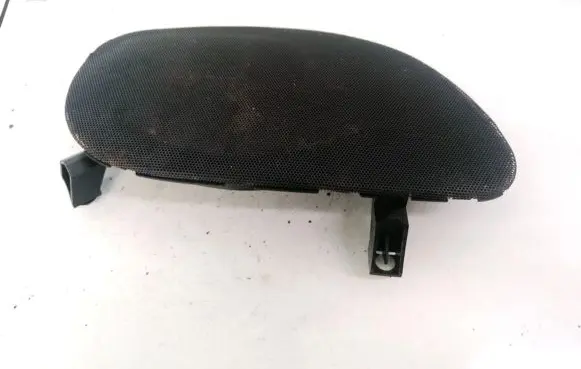 Side speaker trim/cover