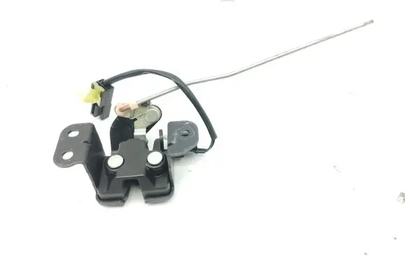KIA Sportage Tailgate window lock/catch/latch 