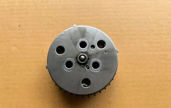 Subaru Outback (BS) Camshaft pulley/ VANOS