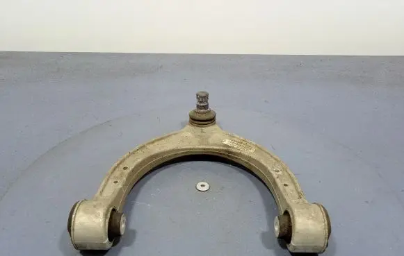BMW 5 GT F07 Front control arm 6870025