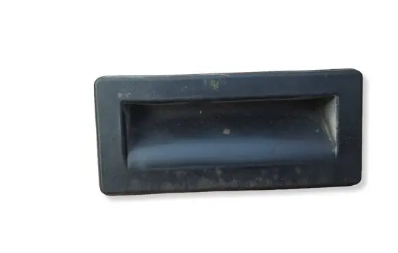 Skoda Octavia Mk3 (5E) Tailgate opening switch 3V0827566