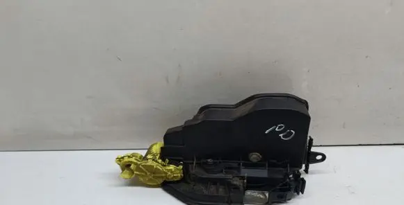 BMW X3 F25 Front door lock 7318412