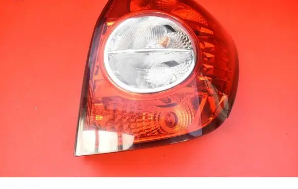 Chevrolet Captiva Rear/tail lights 20946136