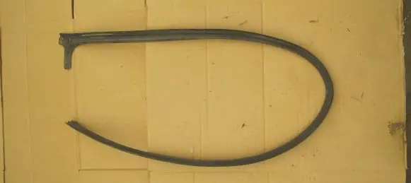 Volkswagen Amarok Rubber seal front coupe door 2H0837761