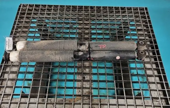 Renault Captur Rear shock absorber/damper 562107338R IMPRK1480494