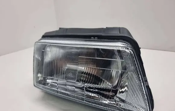 Audi A4 S4 B5 8D Headlight/headlamp 8D0941030 14930891 205109082