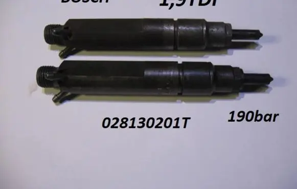 Skoda Octavia Mk1 (1U) Fuel injector 028130201T