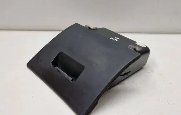 BMW 3 E46 Dashboard storage box/compartment 8223193