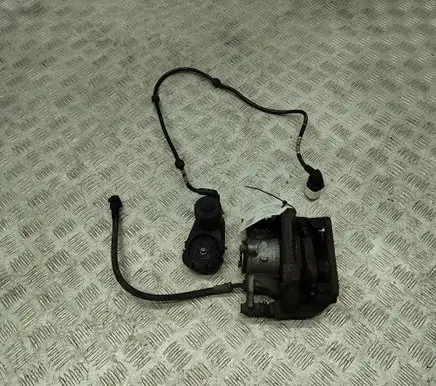 Mercedes-Benz E W213 Rear brake caliper A0004237100