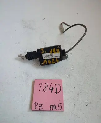 Mazda 626 Tailgate boot lock/latch motor GA8A62350A