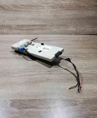 BMW 7 E65 E66 Aerial antenna amplifier 8368205 691873101 21367510