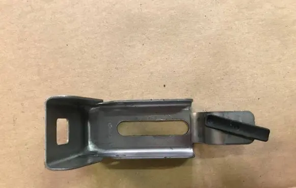 BMW 2 F45 Fender mounting bracket 9269877 3815