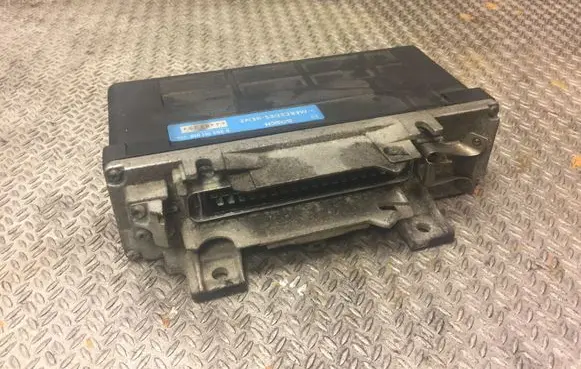 Mercedes-Benz S W126 ABS control unit/module 0265101018 A0265101018