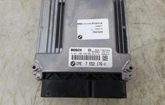 BMW 1 E81 E87 Engine control unit/module 7552176