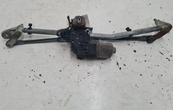 Audi A4 S4 B6 8E 8H Front wiper linkage and motor 8E1955119