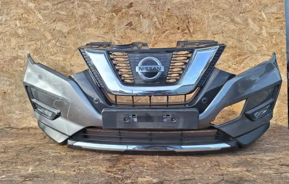 Nissan X-Trail T32 Front bumper