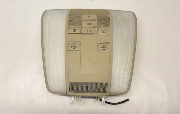Mercedes-Benz E W212 Front seat light A2129060100 00000858 A2C53352709