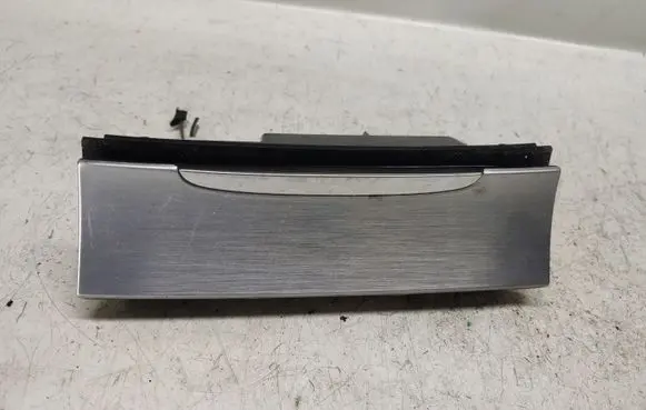 Volkswagen PASSAT B6 Car ashtray