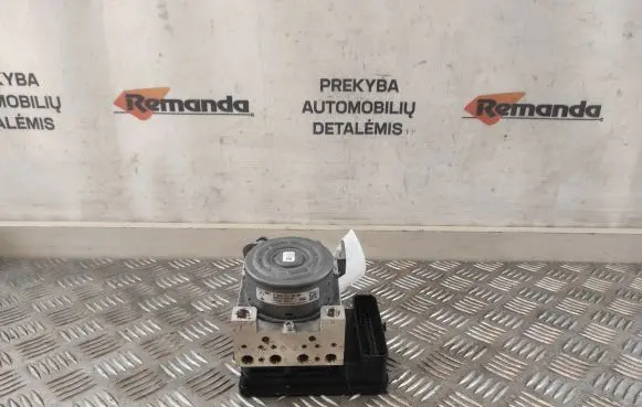 Mercedes-Benz C W205 ABS Pump A2534310200