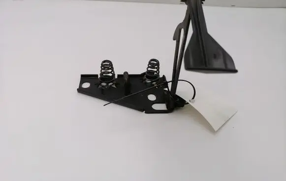 Mercedes-Benz ML W163 Engine bonnet/hood lock/latch loop/hook 1298870127