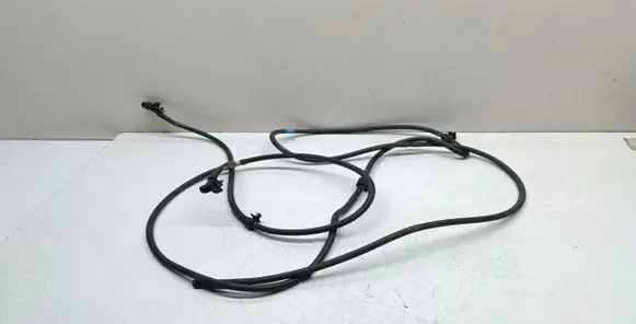 Windshield washer spray nozzle