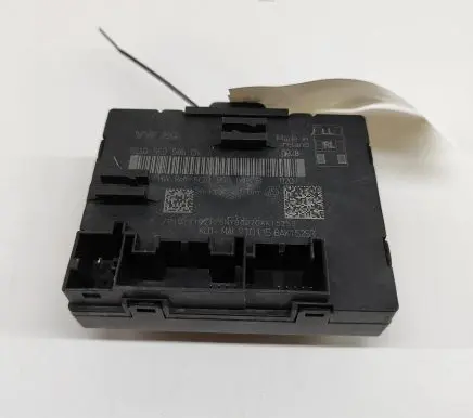 Audi A3 S3 8V Door control unit/module 5Q0959595D 5Q0959595B