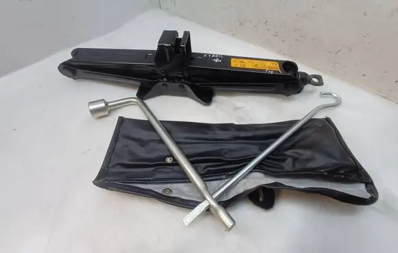 Nissan X-Trail T32 Lift Jack MAK1250XG 995504BZ0B