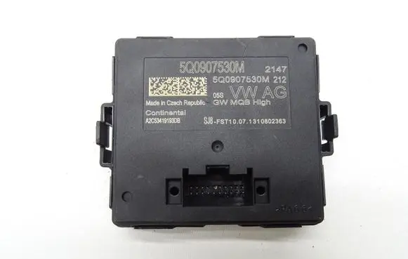 Volkswagen Golf VII Other control units/modules 5Q0907530M