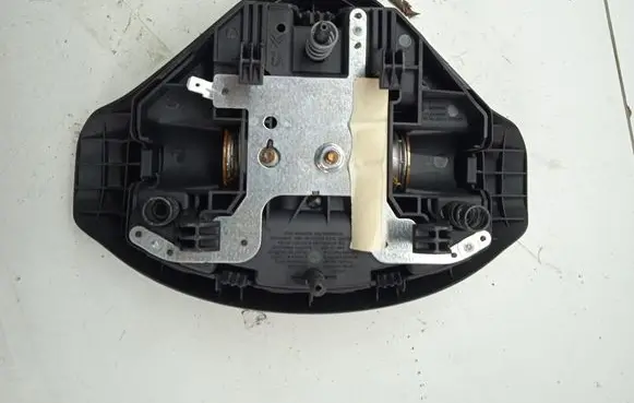 Peugeot 207 Steering wheel airbag 96500674ZD 96500674 6044266