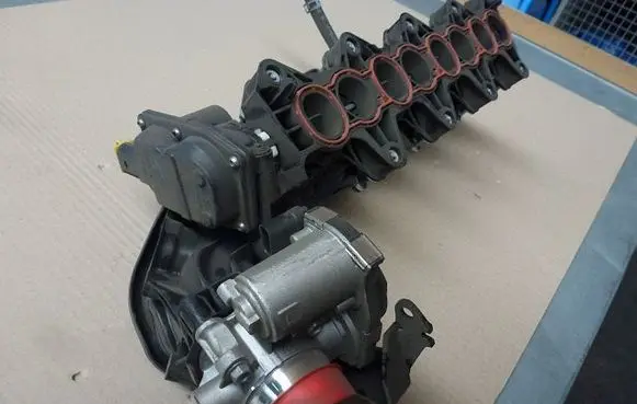 Opel Antara Intake manifold 55491717DKT